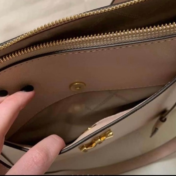 Michael Kors Maddie Medium Crossgrain Leather Tote - Picture 4 of 7